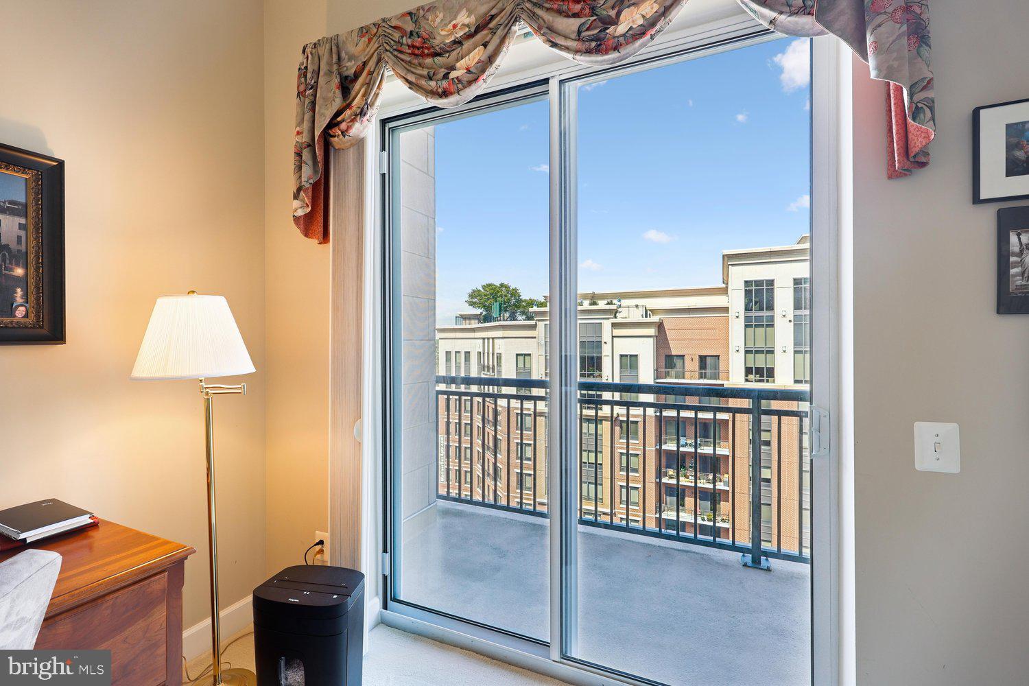 GRANDVIEW - Residential