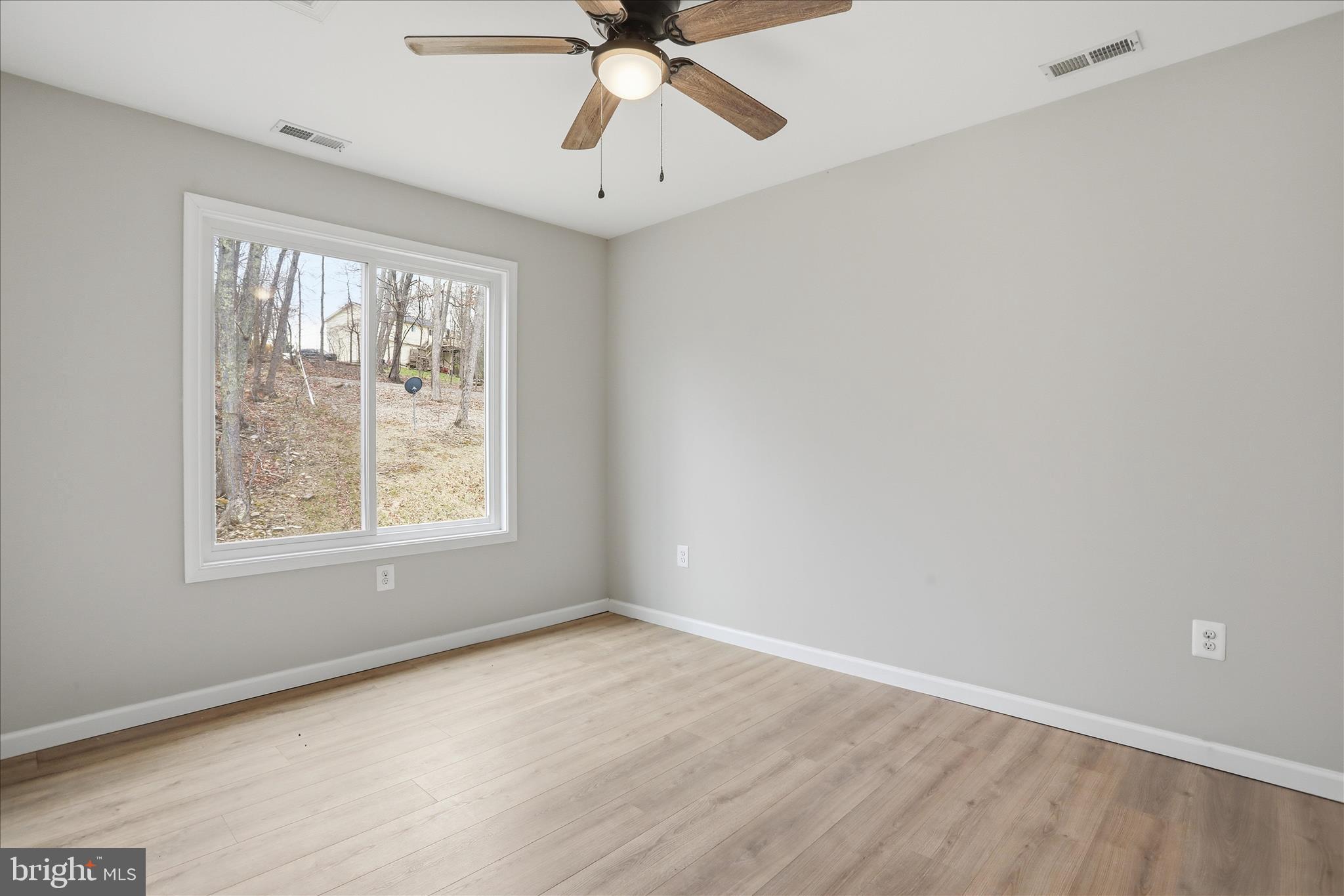 APPLE MT LAKE - Residential