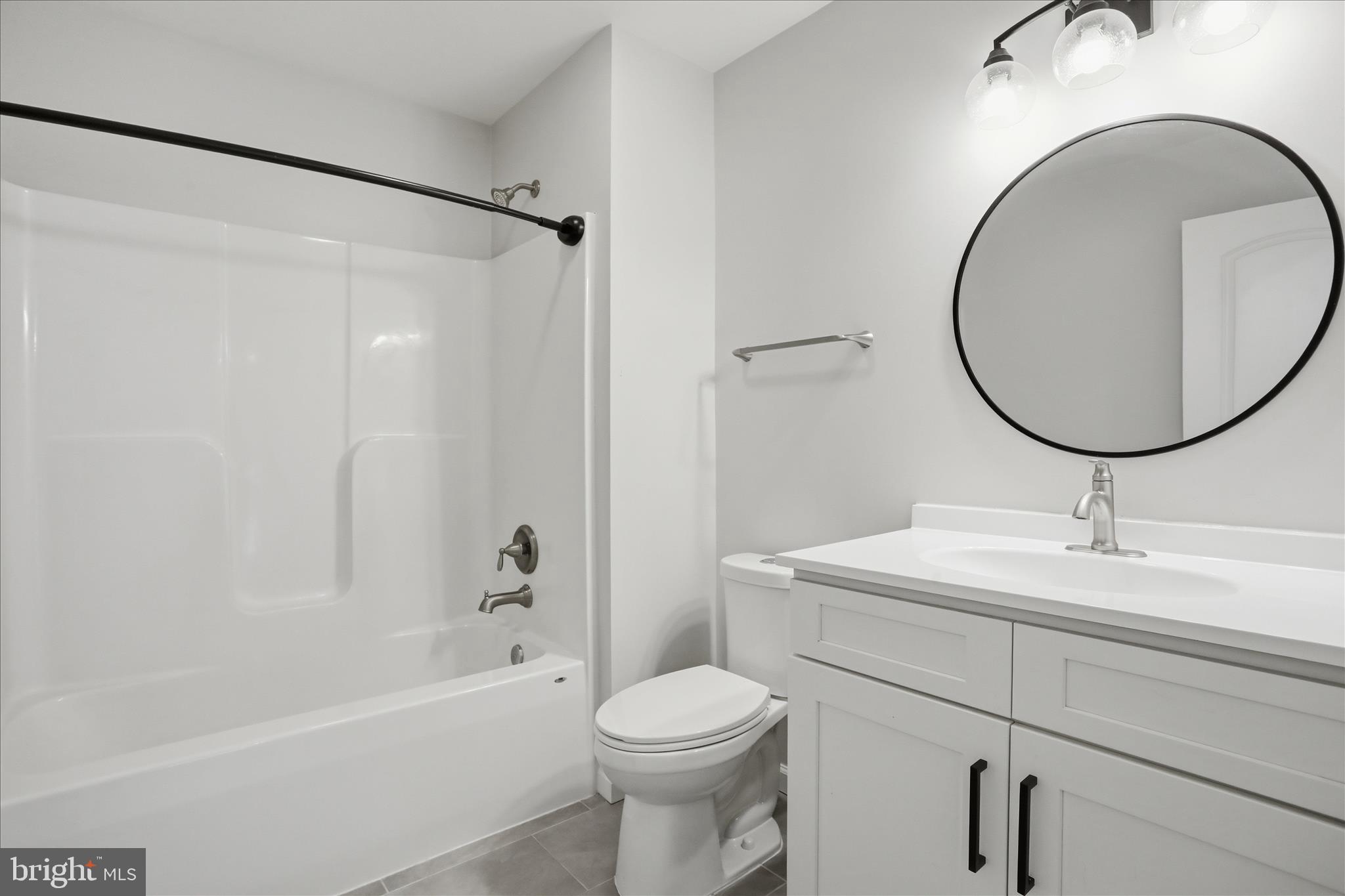 APPLE MT LAKE - Residential