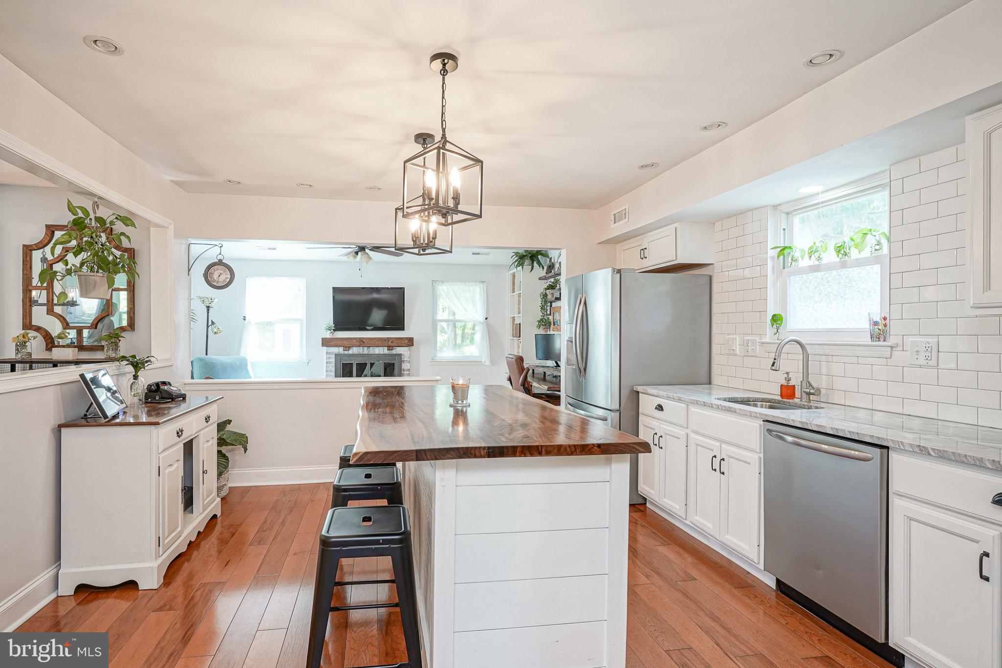 1106 WESTERLY DRIVE
