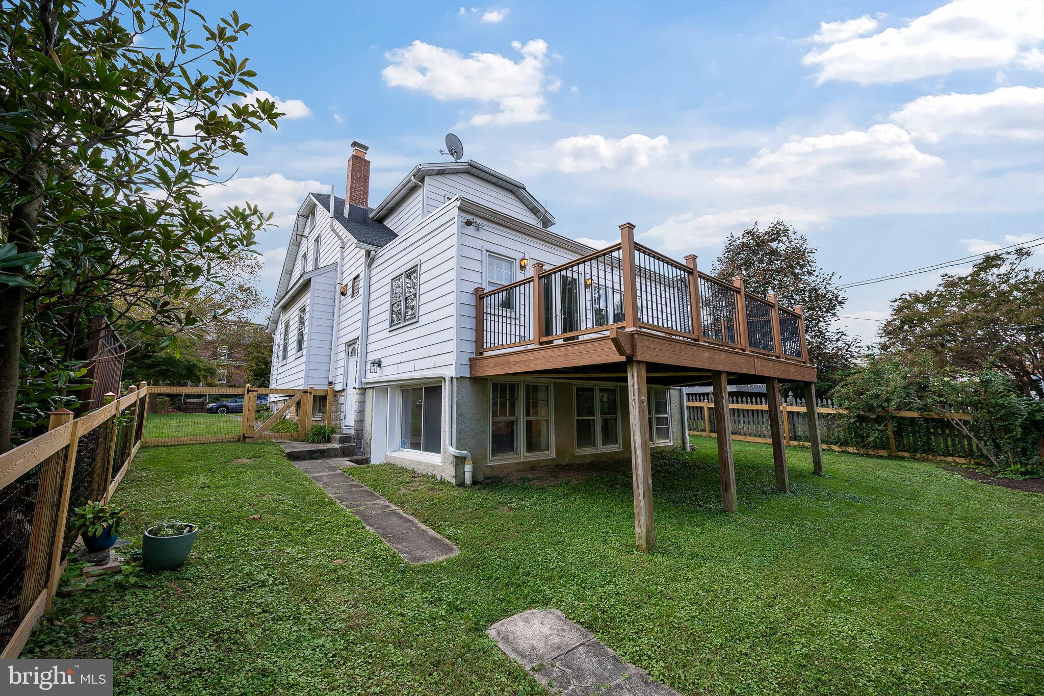 MAYFIELD - Residential