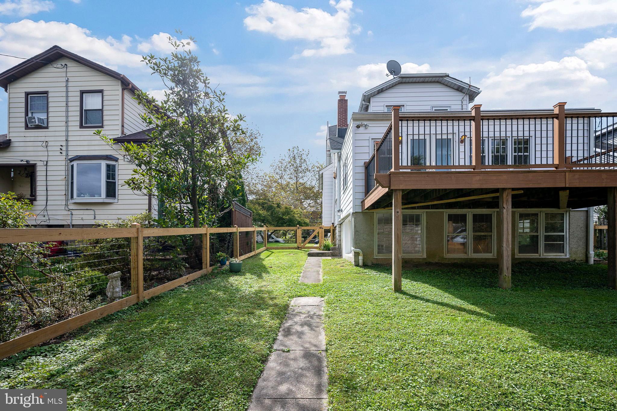 MAYFIELD - Residential