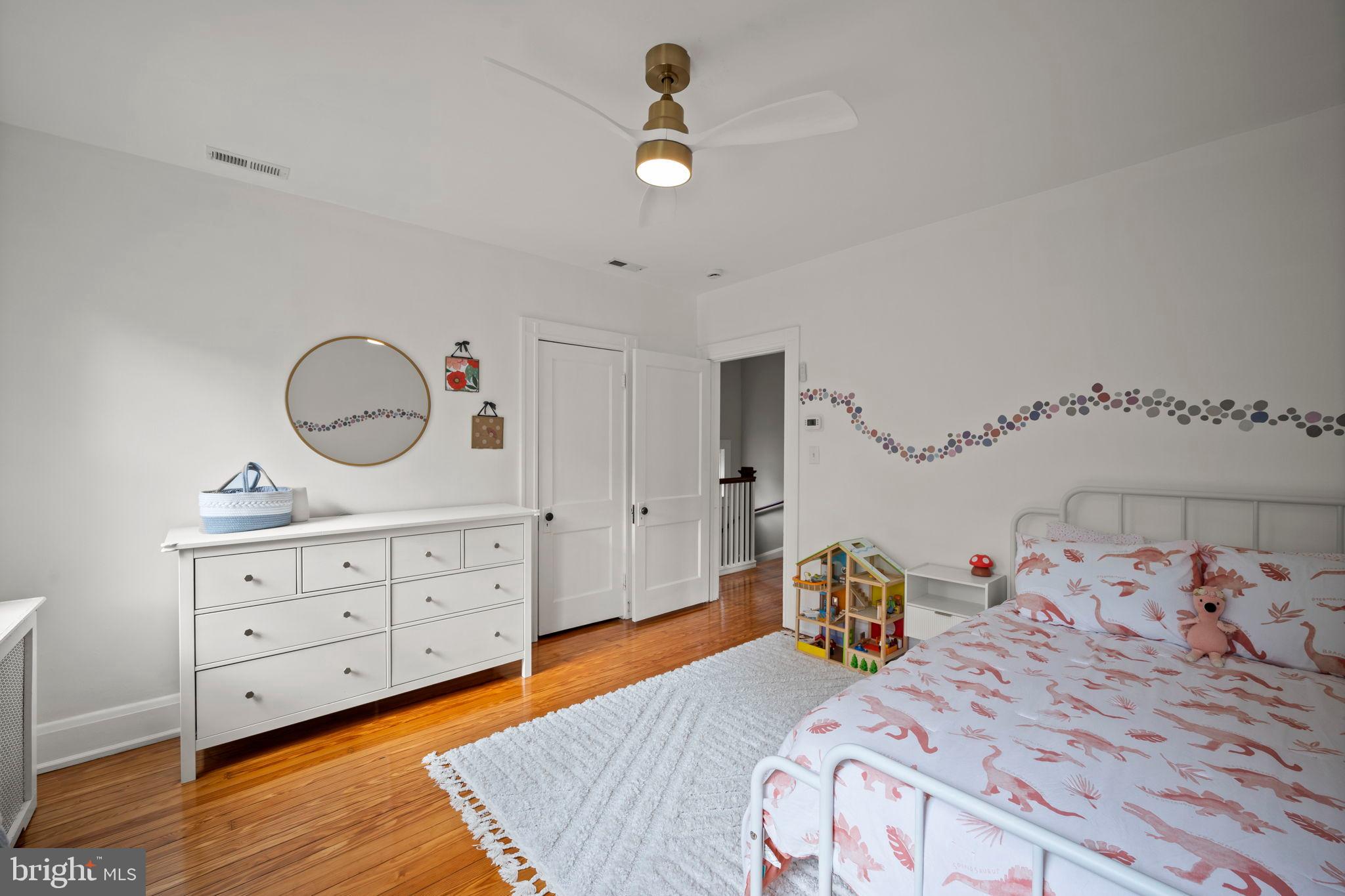 MAYFIELD - Residential
