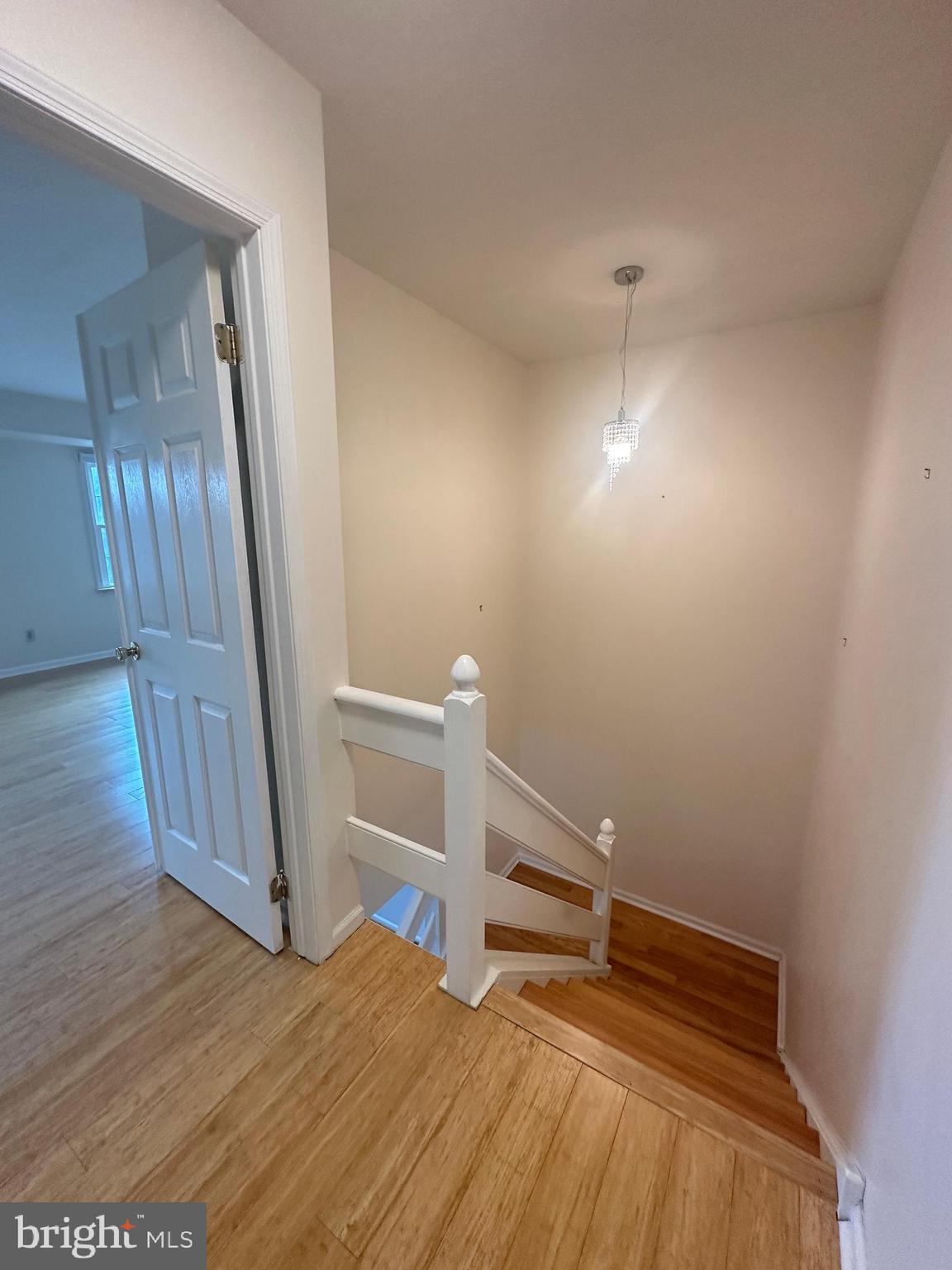 TWIN HILLS - Residential