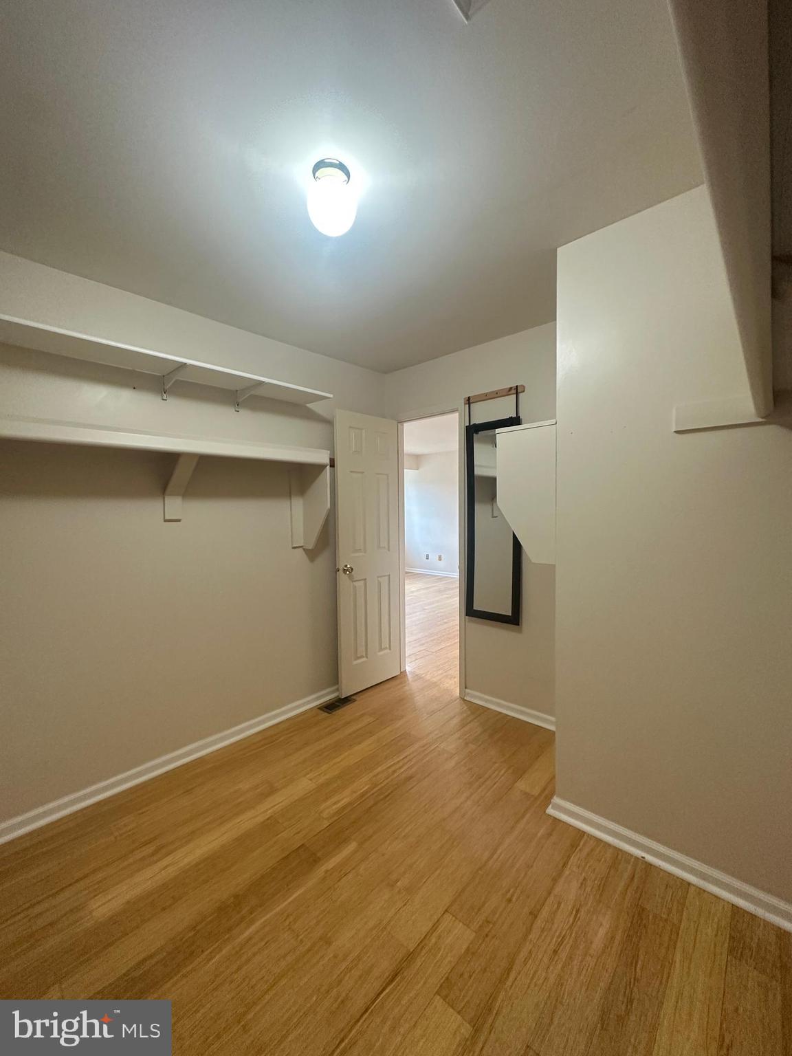 TWIN HILLS - Residential