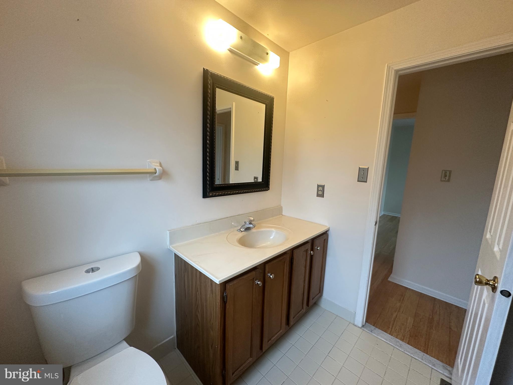 TWIN HILLS - Residential