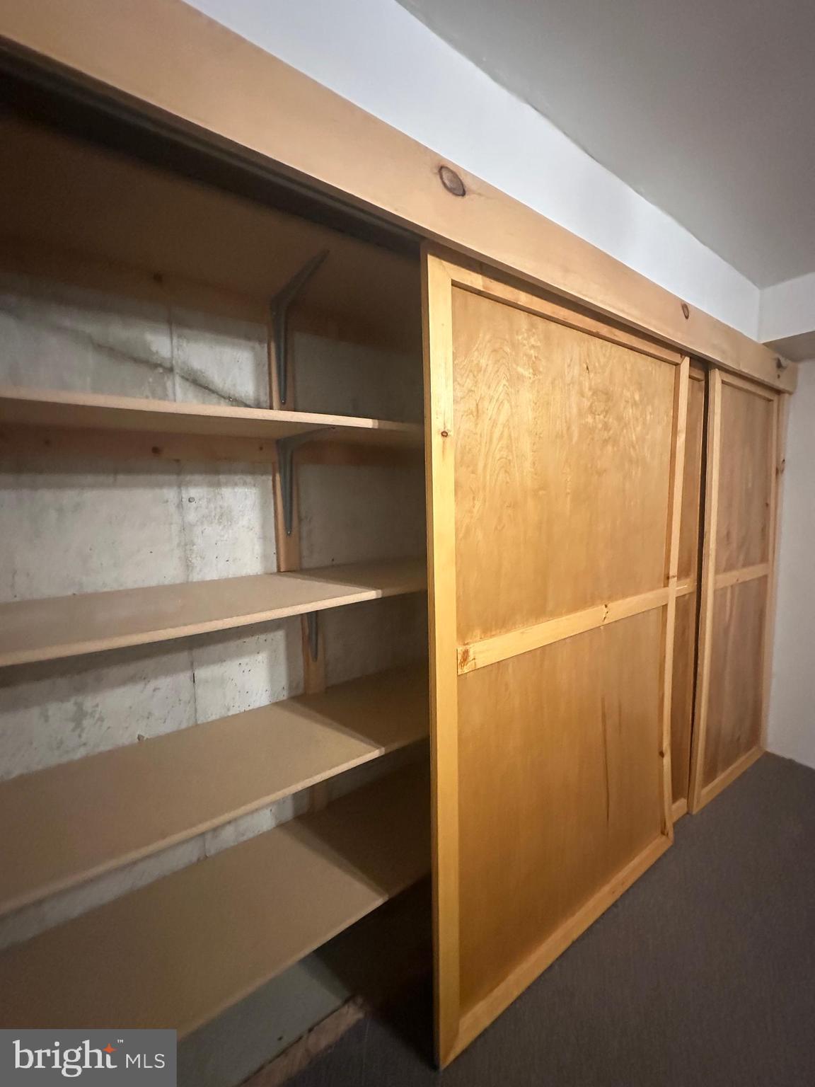 TWIN HILLS - Residential