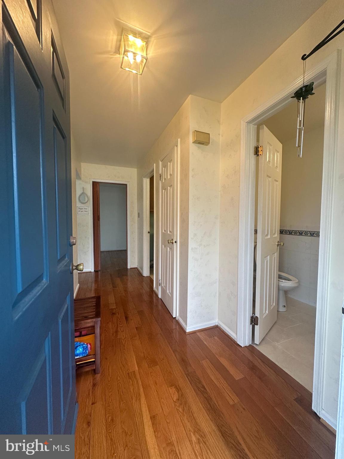 TWIN HILLS - Residential