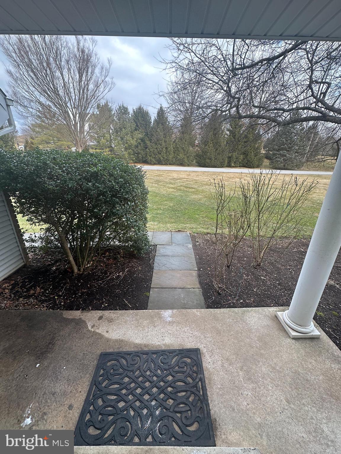 TWIN HILLS - Residential