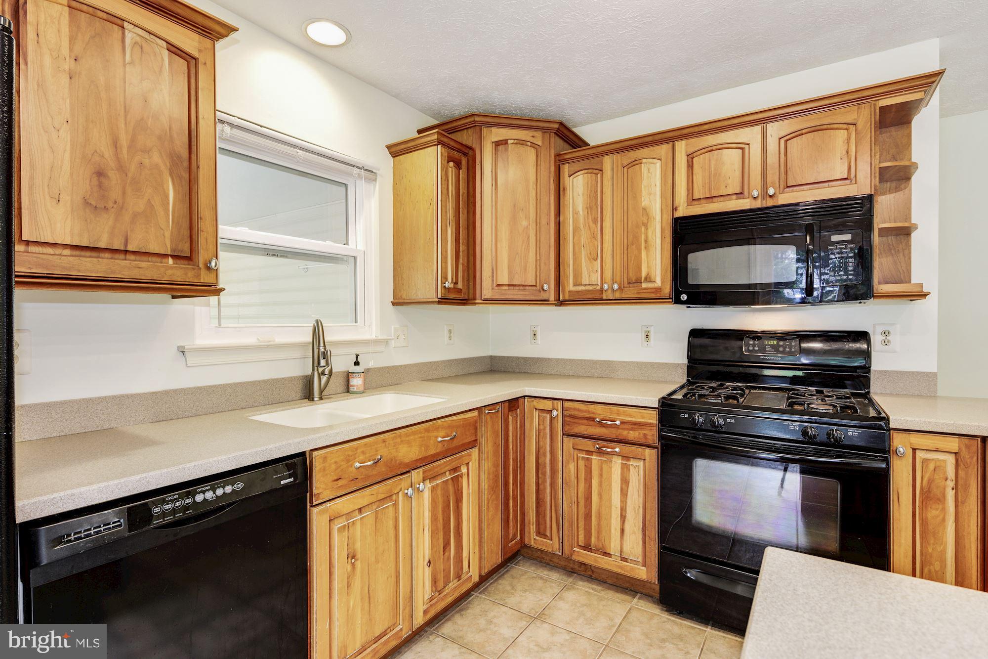 BAY VIEW ESTATES - Residential