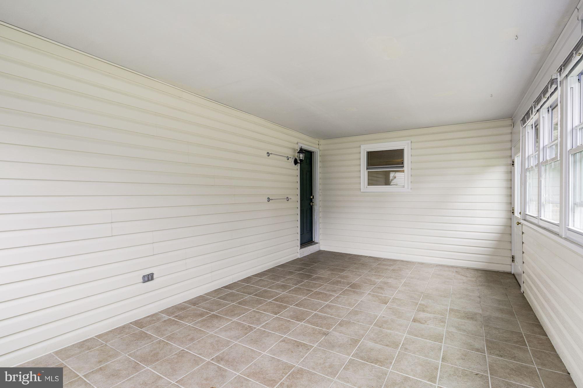 BAY VIEW ESTATES - Residential