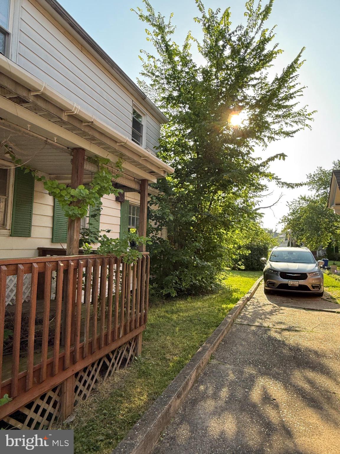 EAST ARLINGTON - Residential