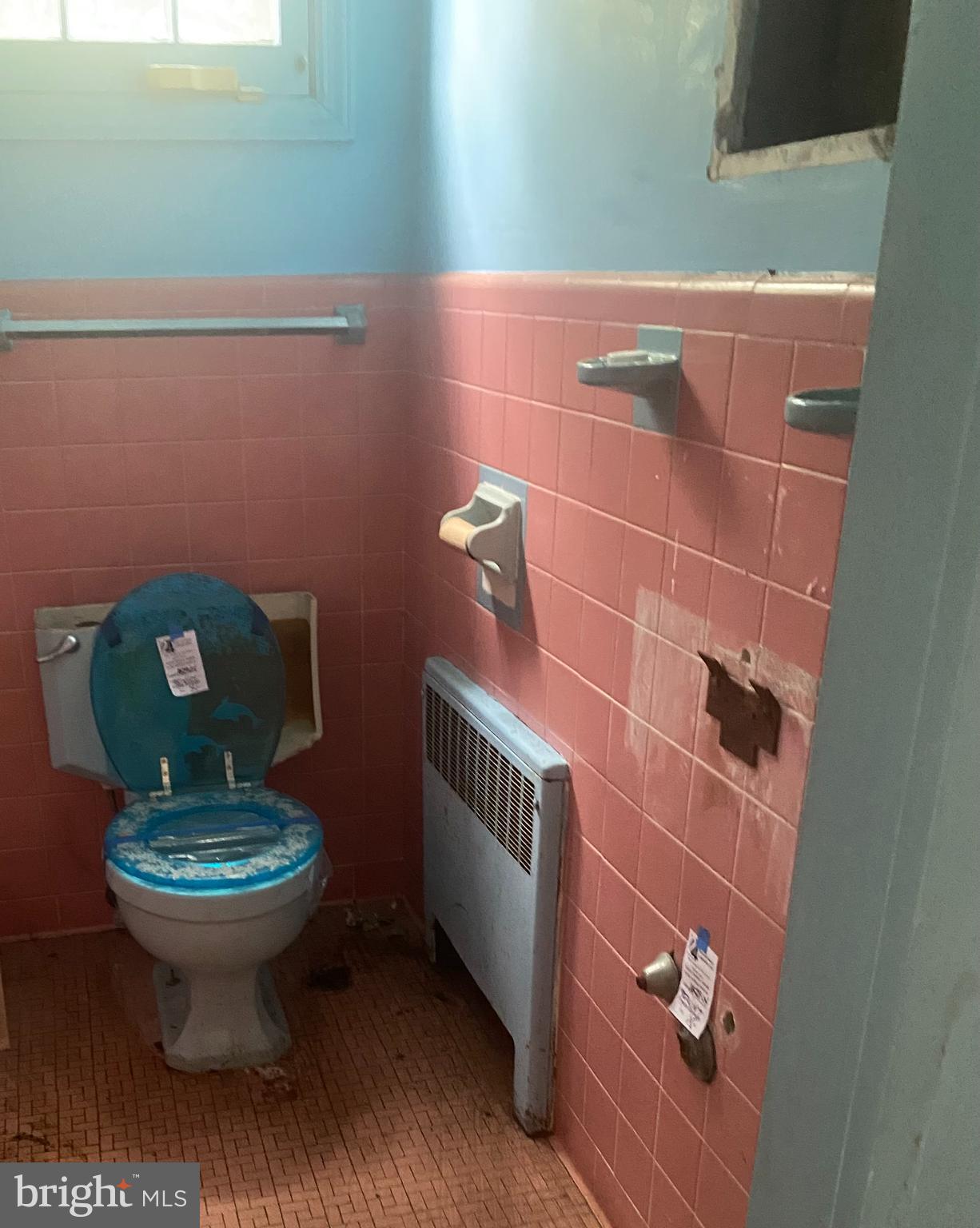 EAST ARLINGTON - Residential