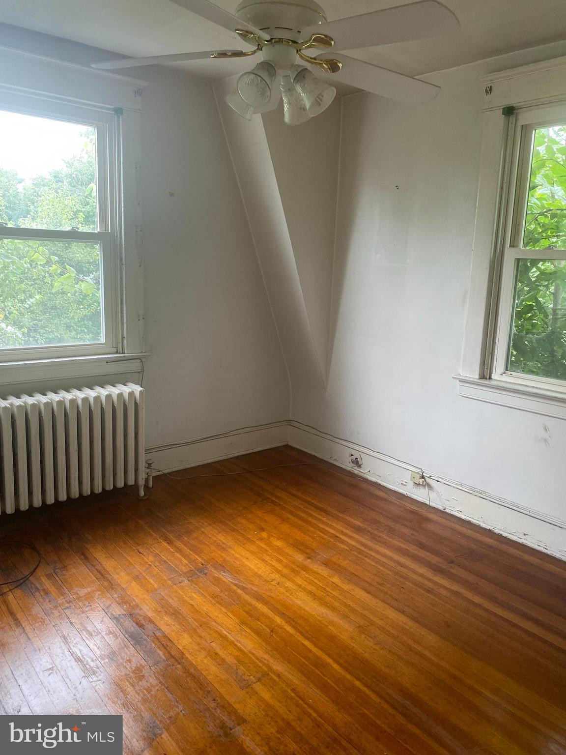 EAST ARLINGTON - Residential