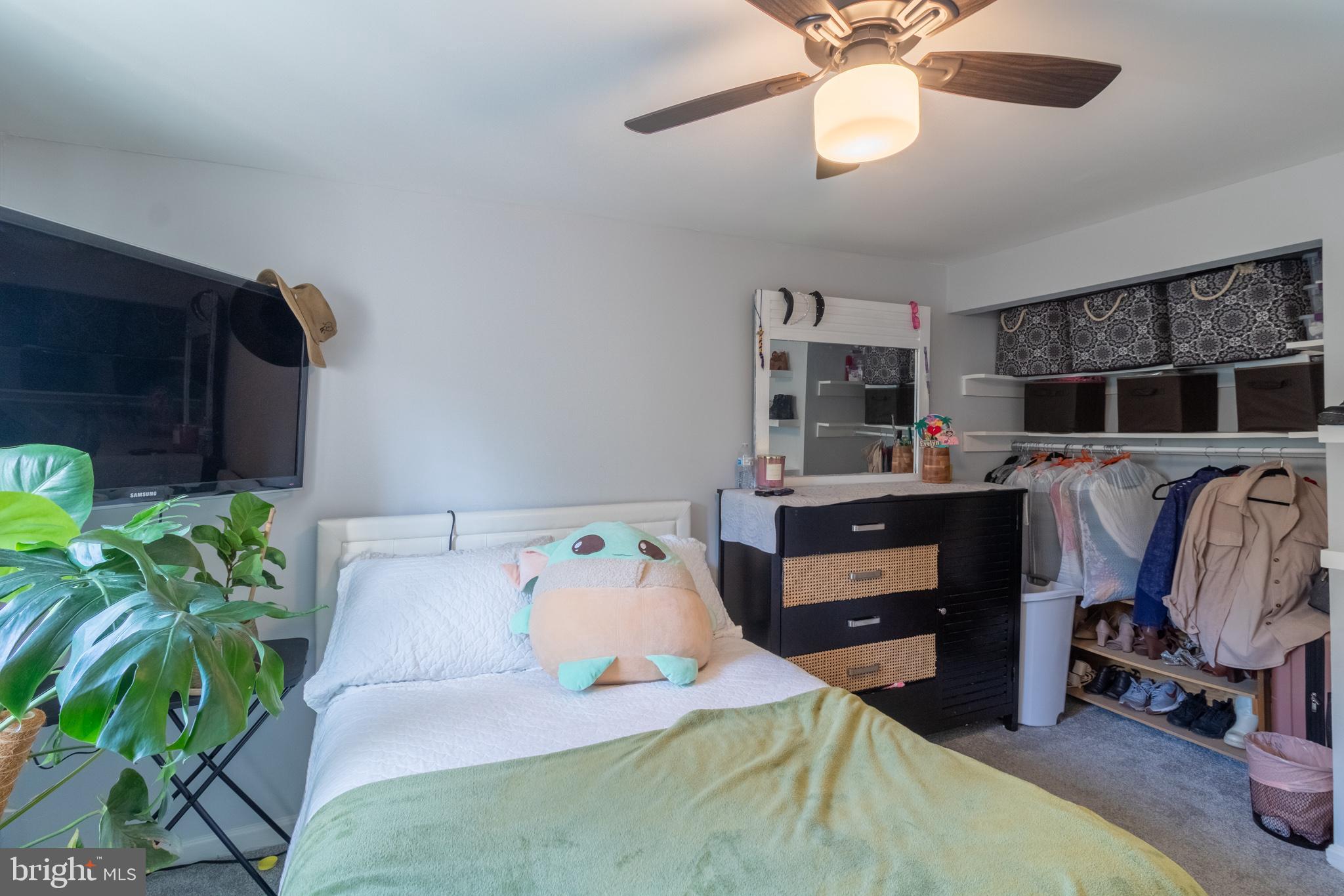 CHURCHILL TOWN SECTOR - Residential