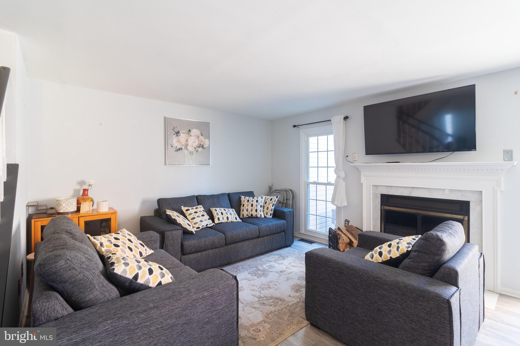 CHURCHILL TOWN SECTOR - Residential