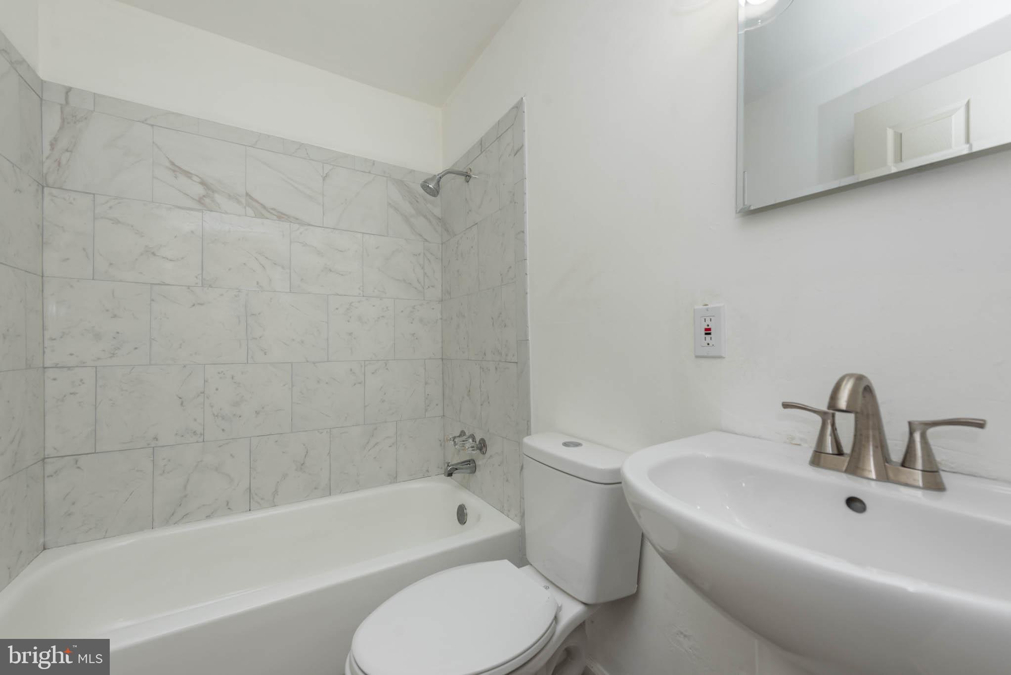 BROADWAY EAST - Residential