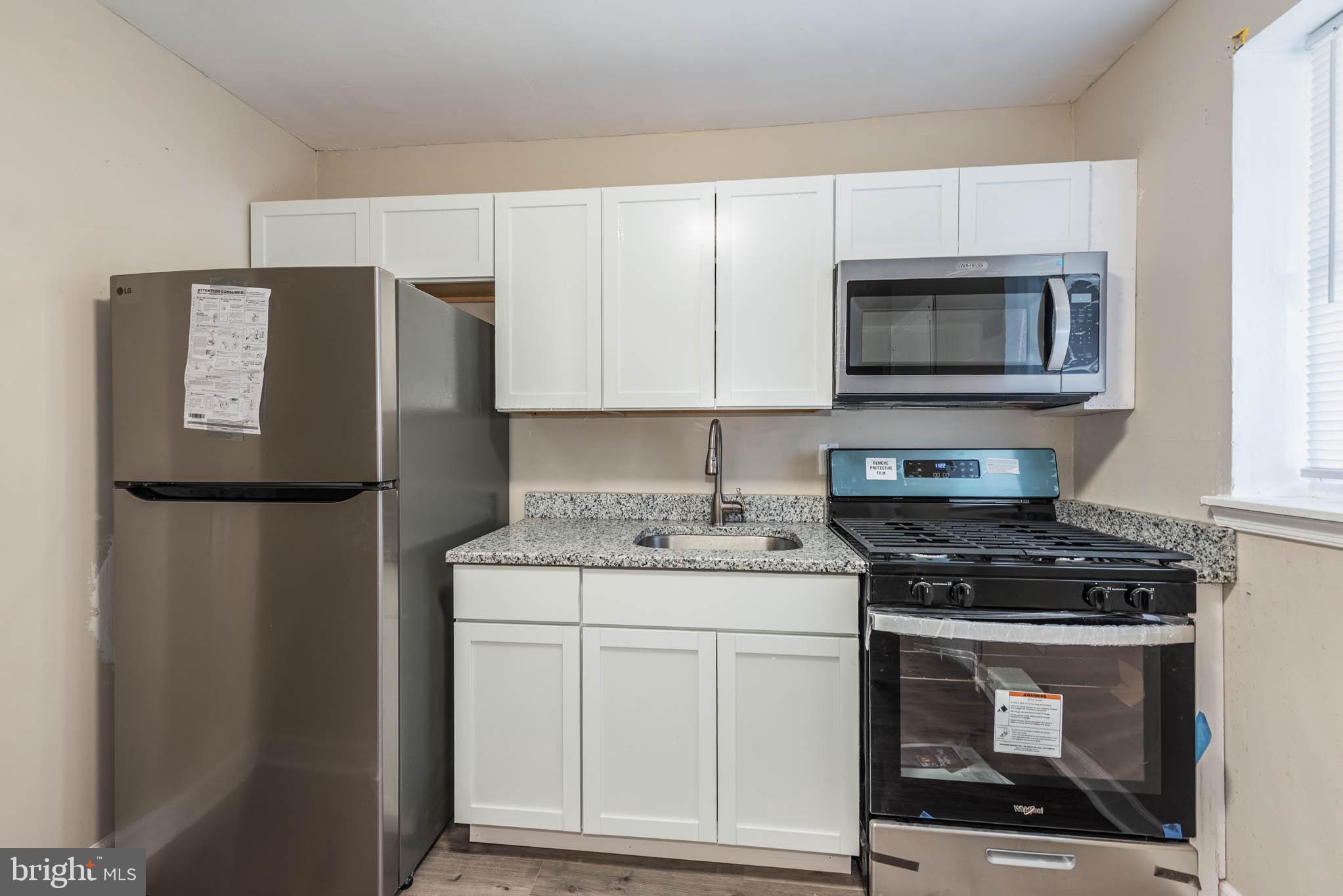 BROADWAY EAST - Residential