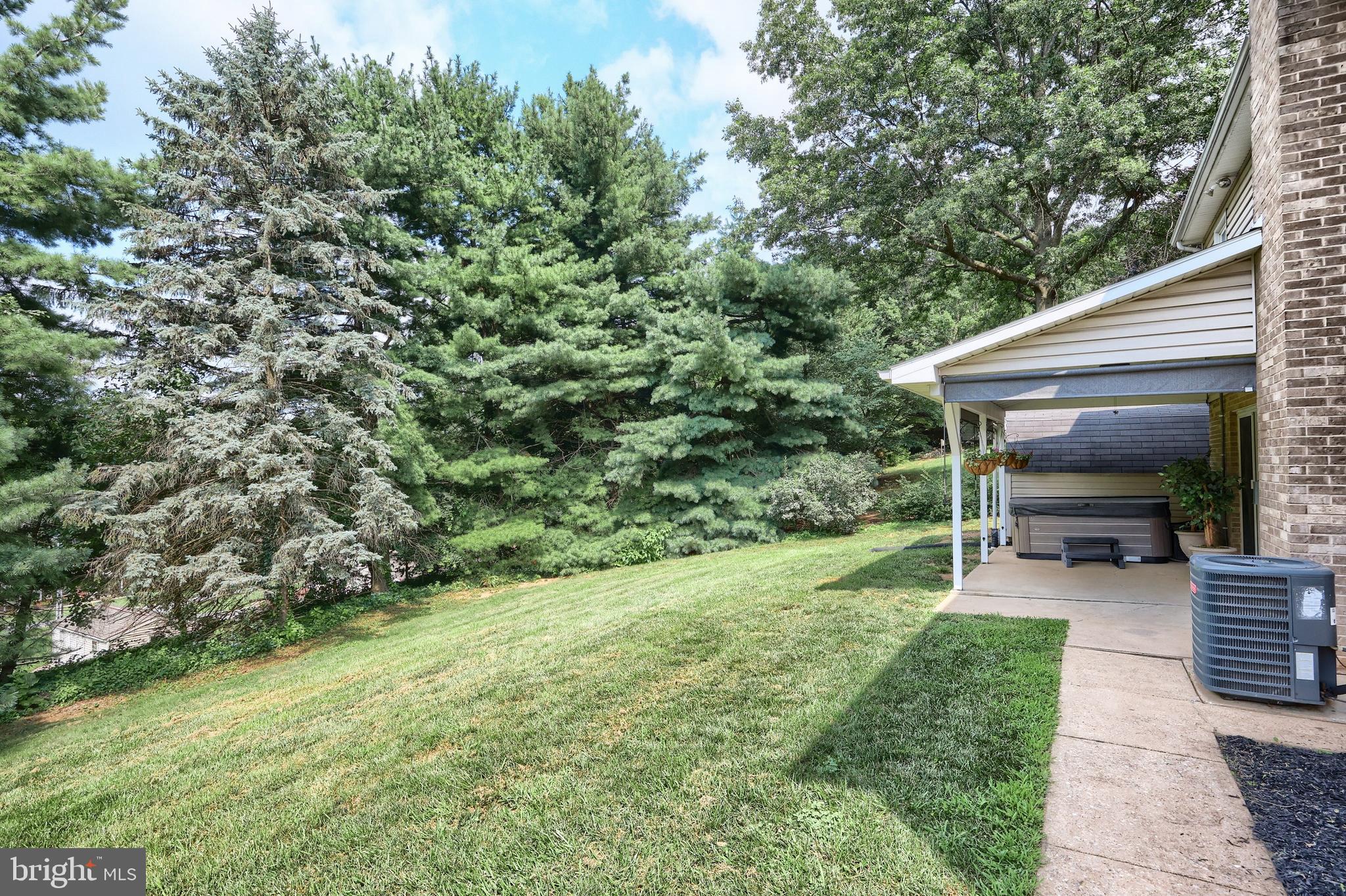 120 SUSAN DRIVE