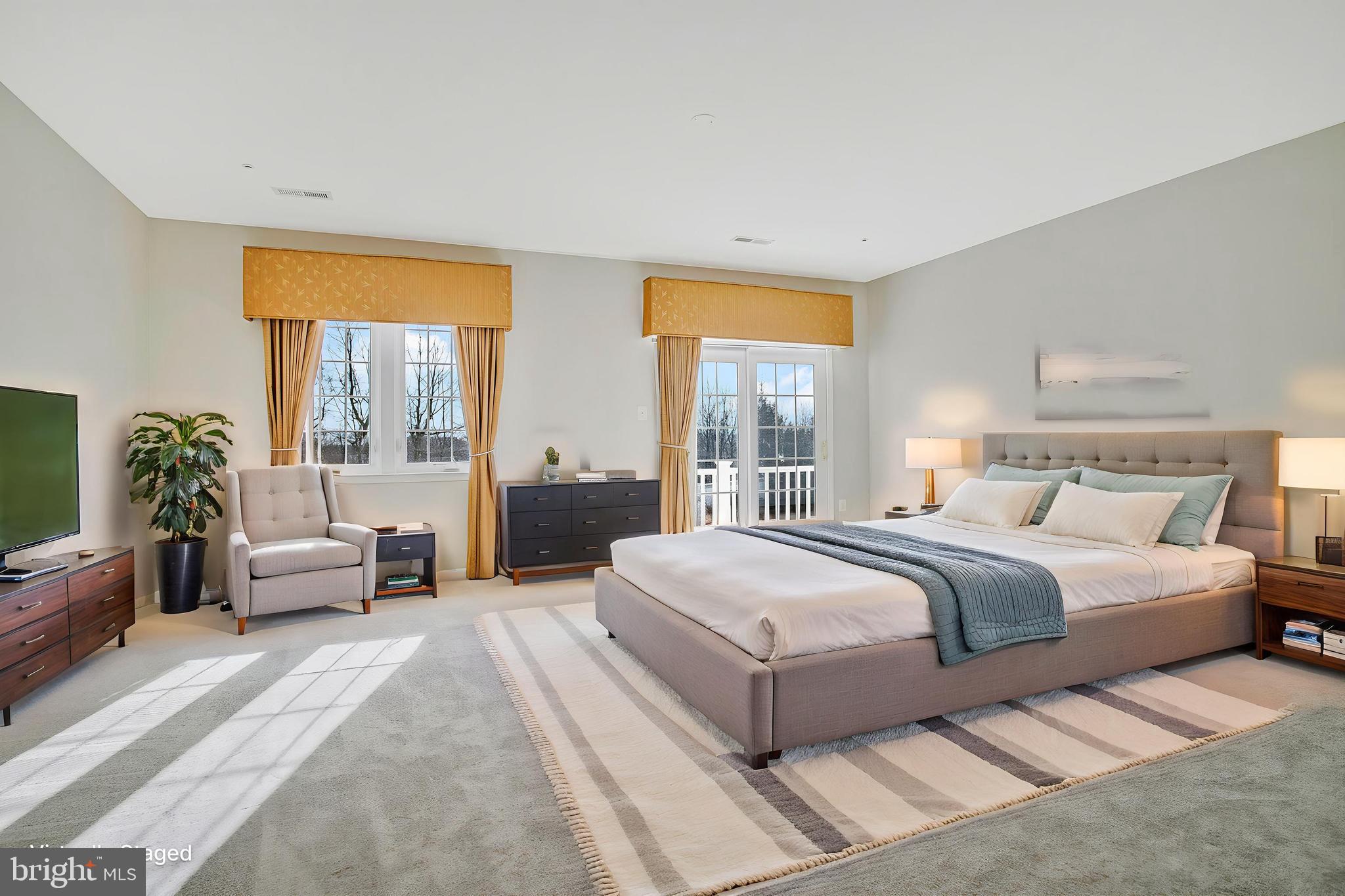 SNOWDEN OVERLOOK - Residential