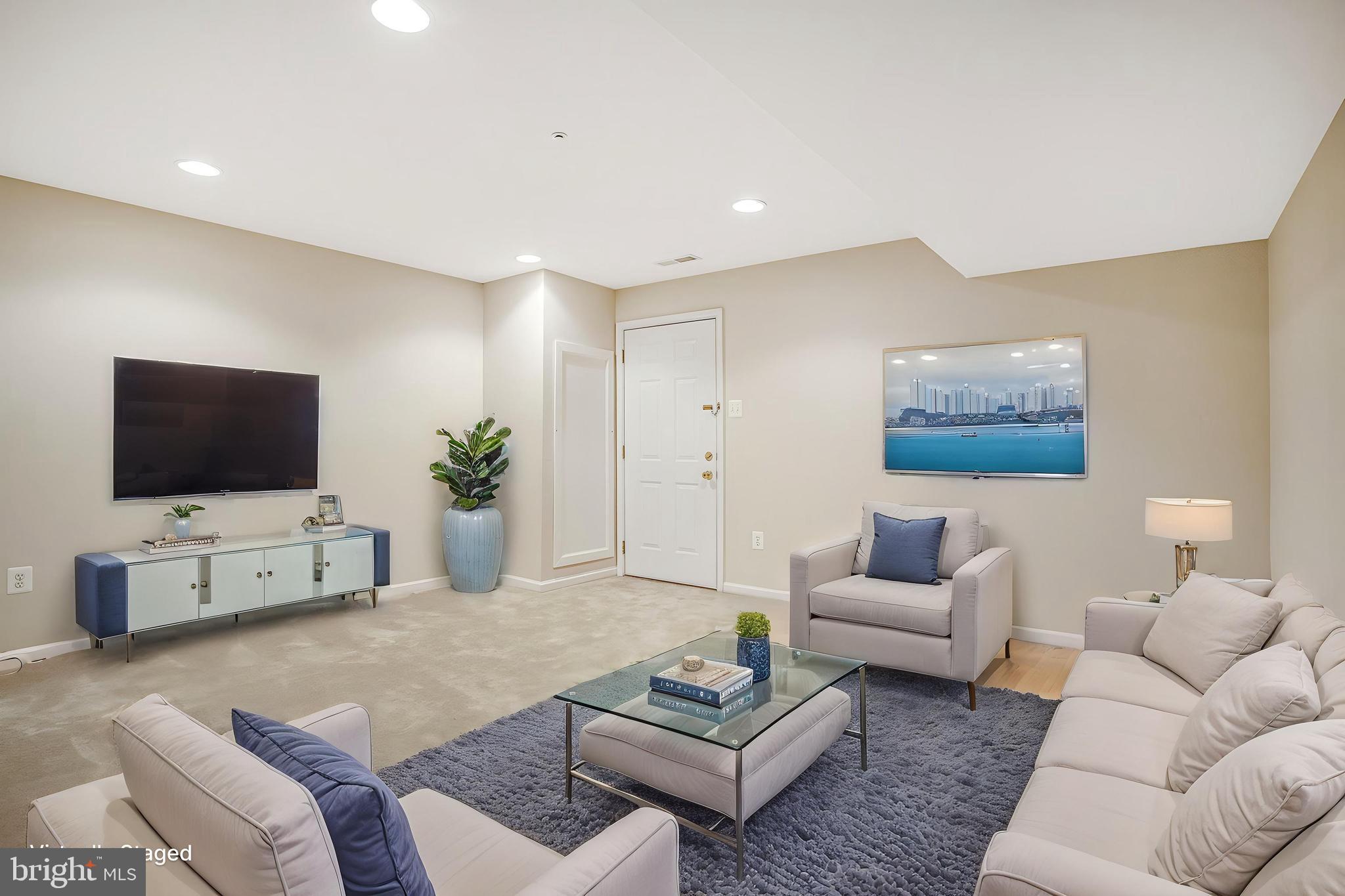 SNOWDEN OVERLOOK - Residential