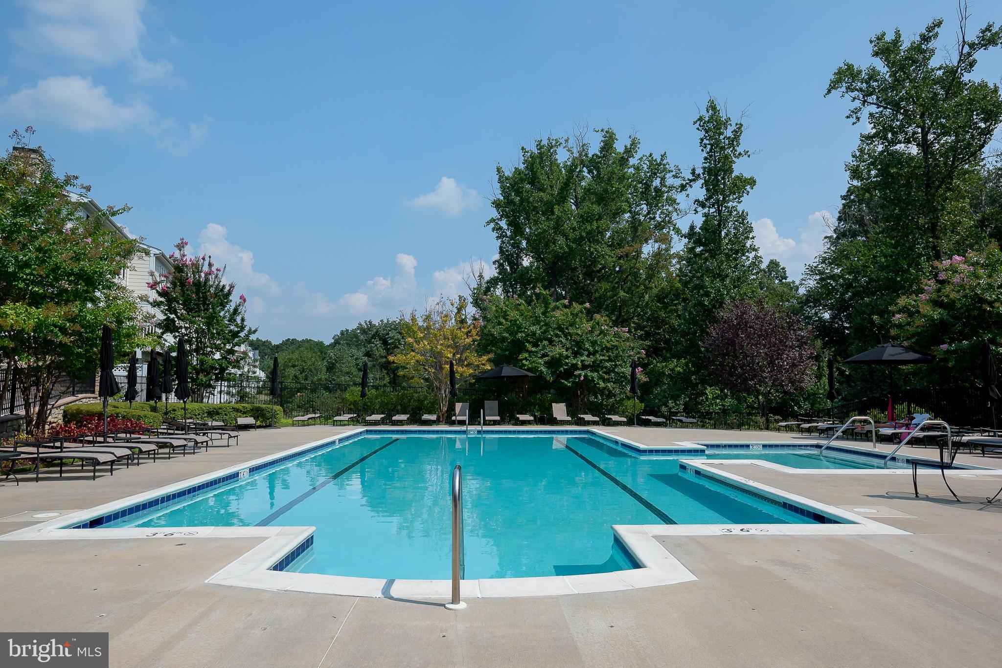 SNOWDEN OVERLOOK - Residential