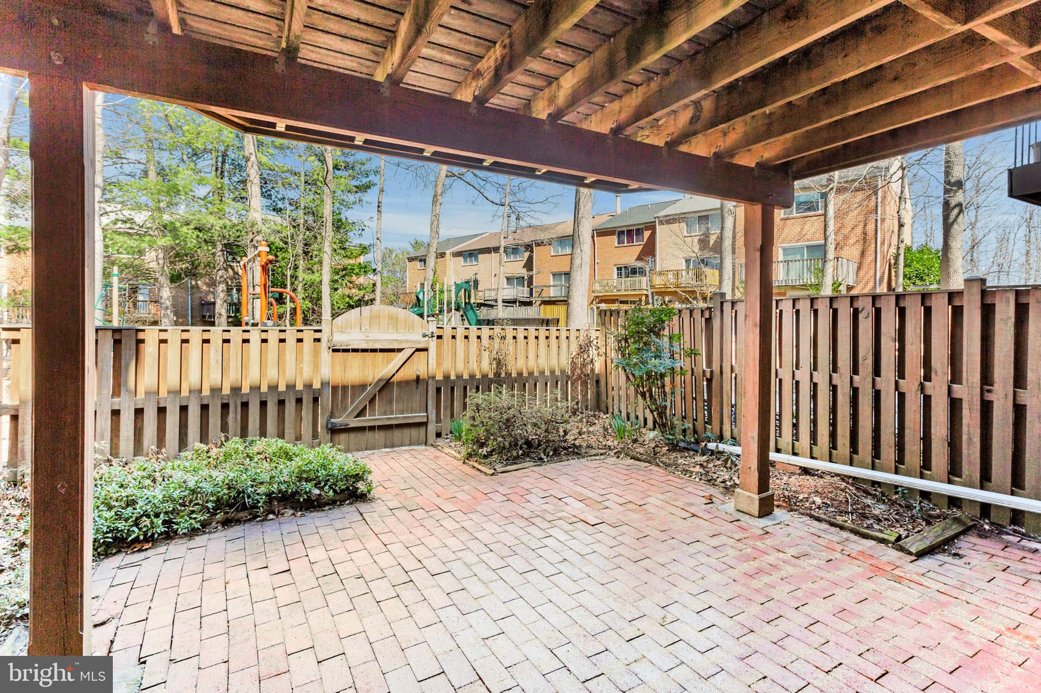 VILLAGE OF HICKORY RIDGE - Residential