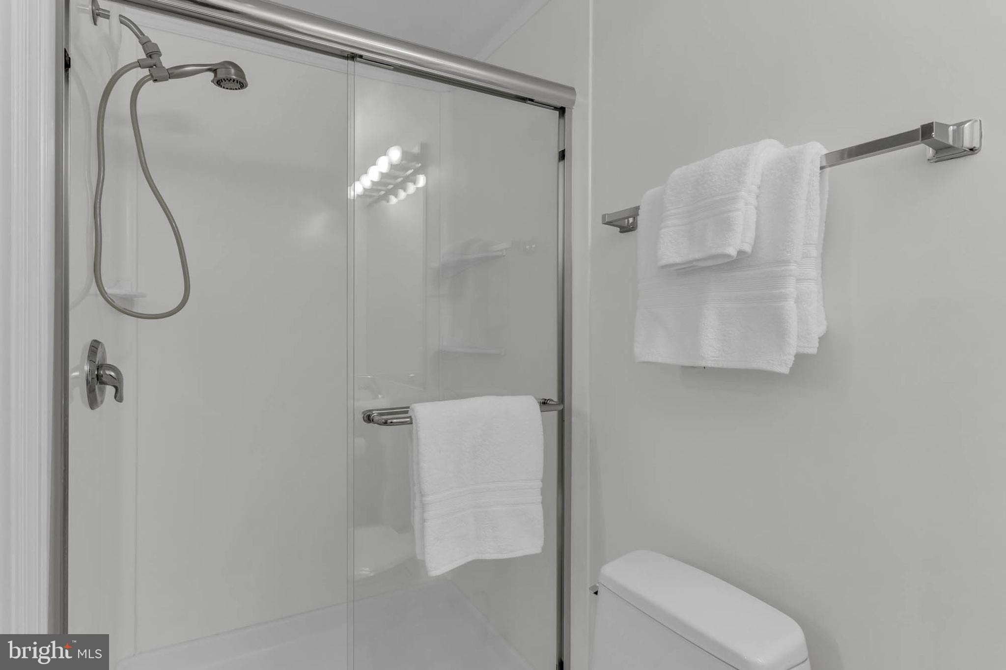 VILLAGE OF HICKORY RIDGE - Residential