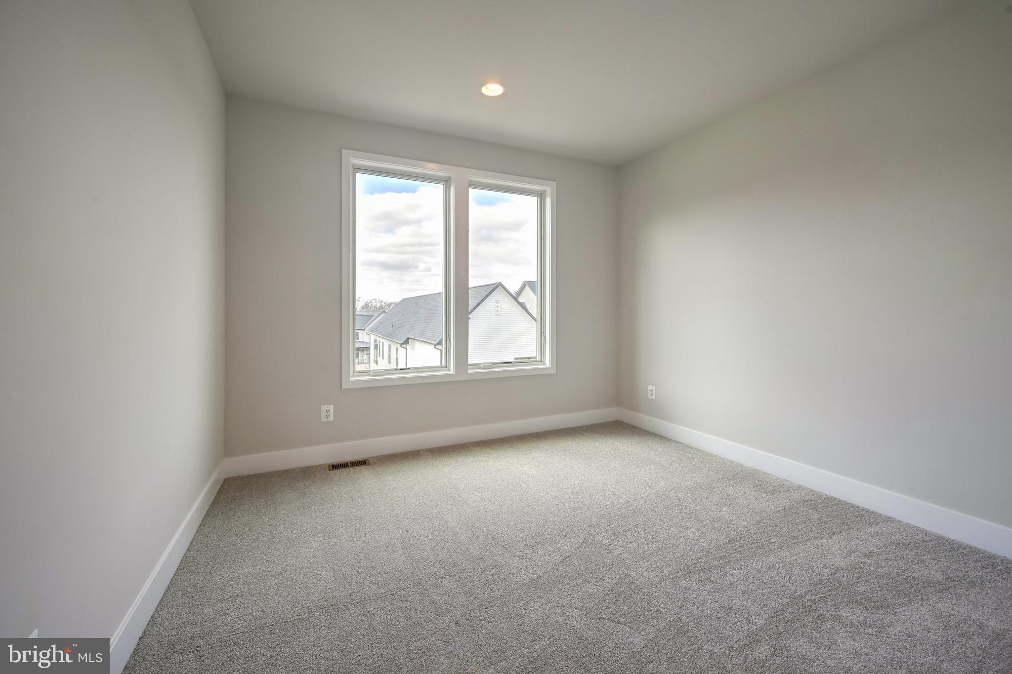 AMALYN - Residential