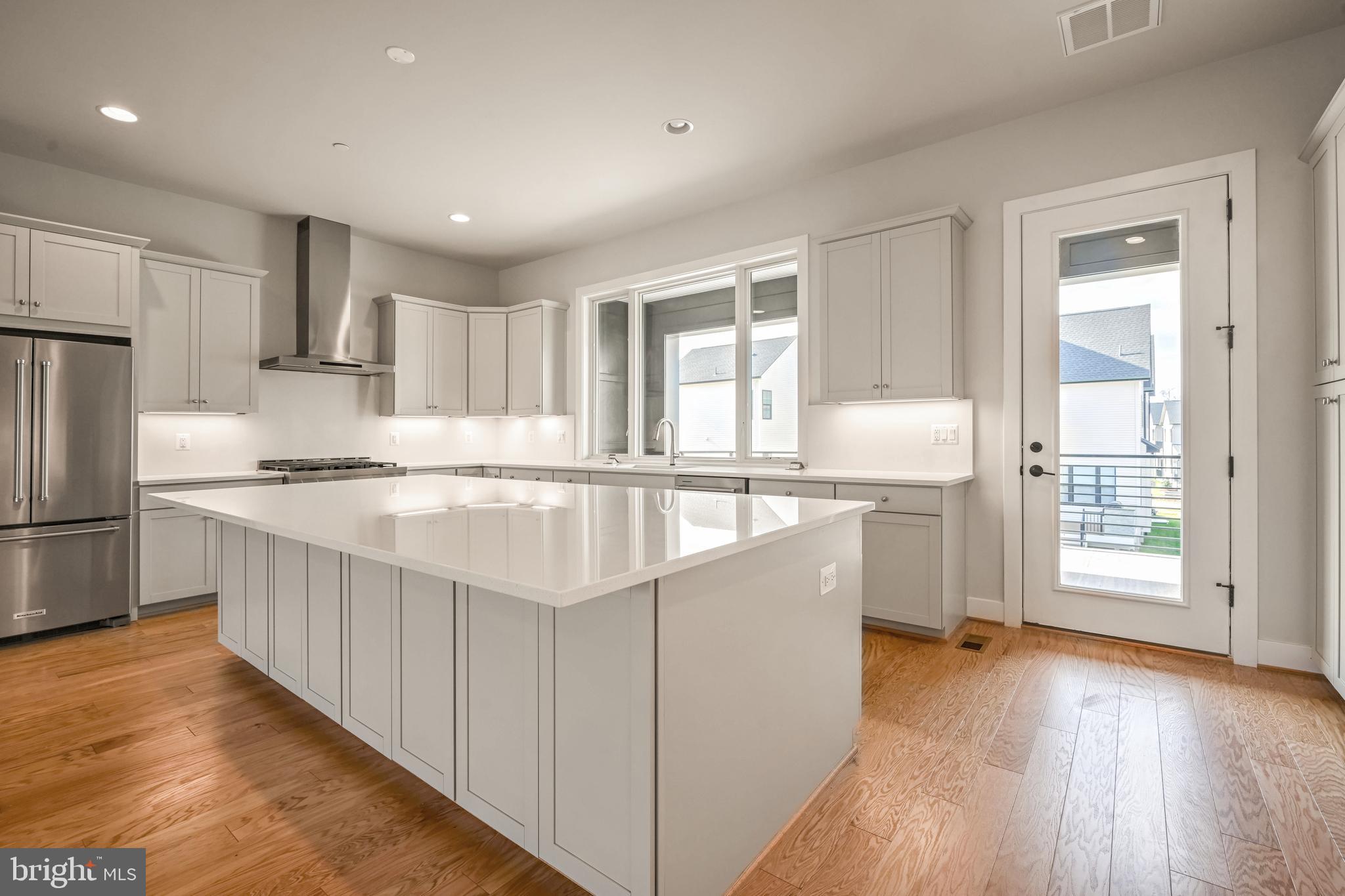 AMALYN - Residential