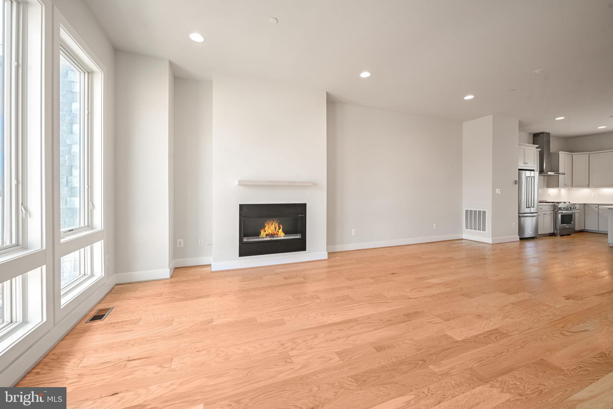 AMALYN - Residential