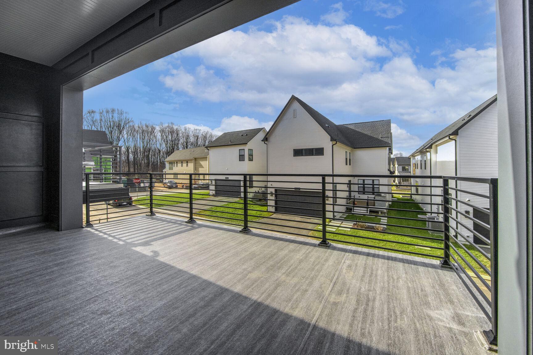 AMALYN - Residential