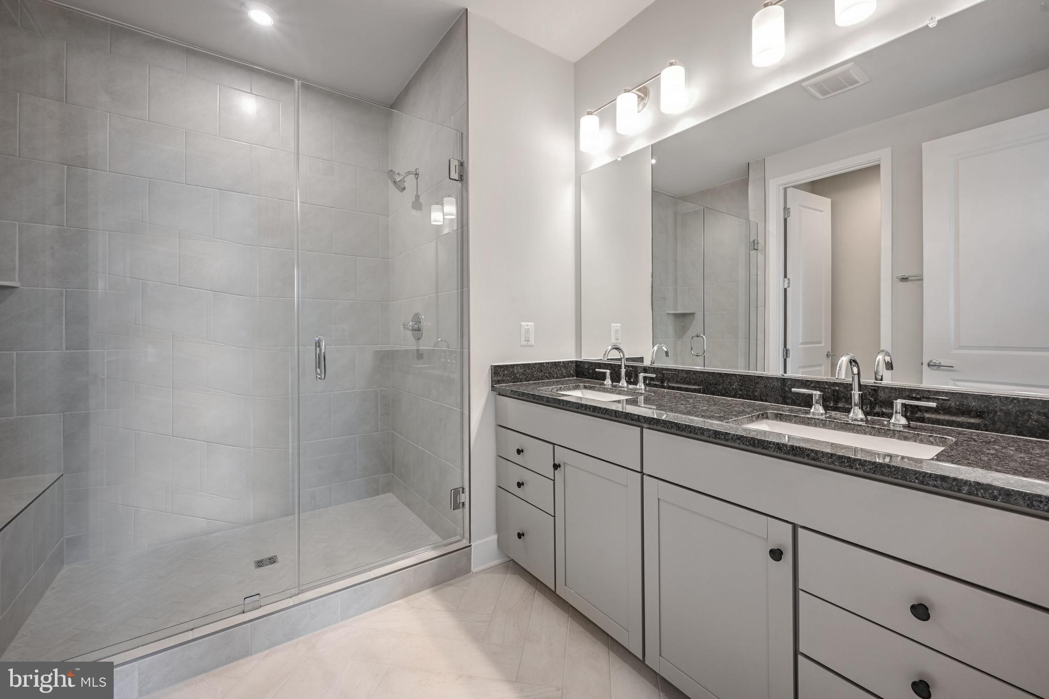 AMALYN - Residential