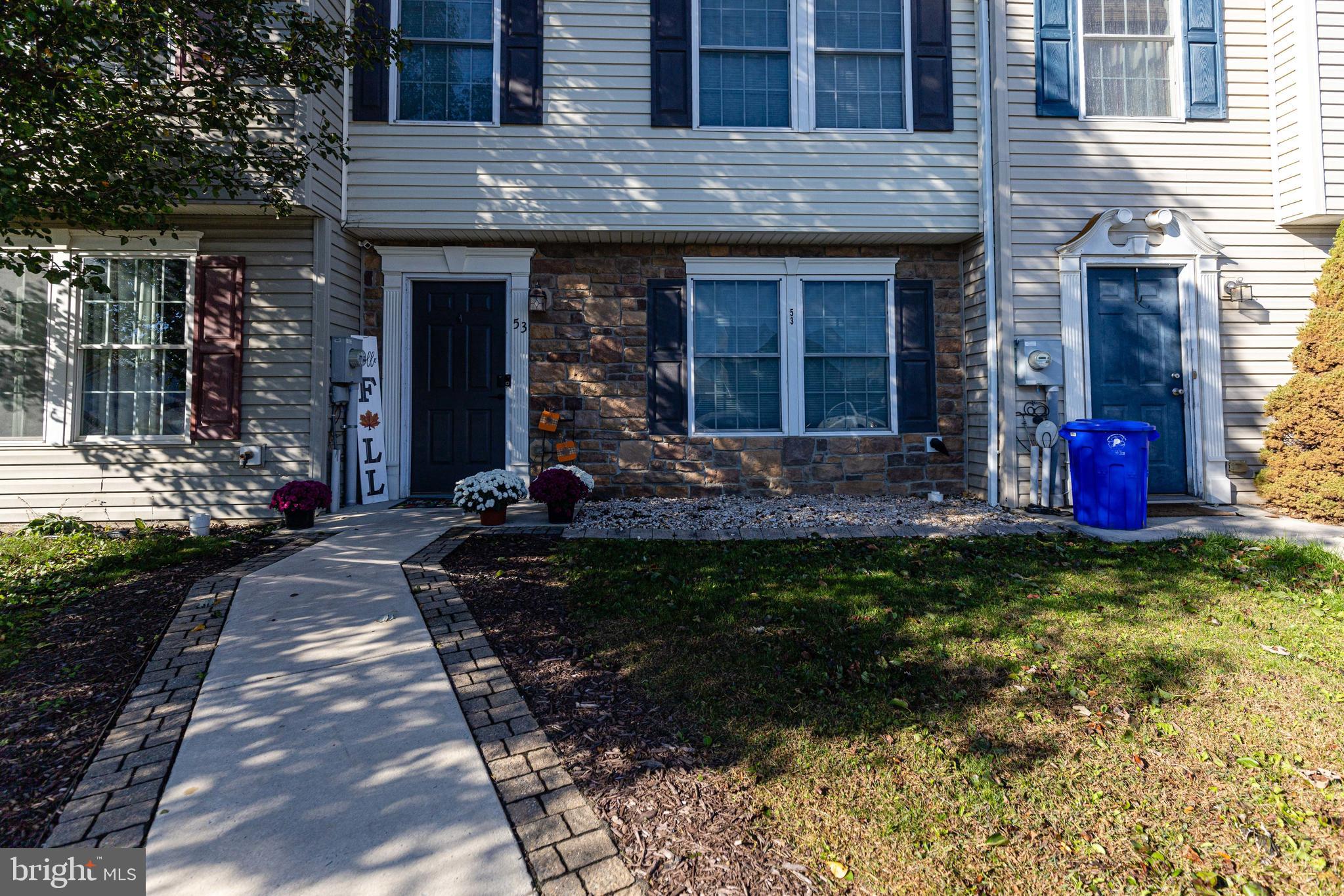 53 GRANDVIEW CROSSING