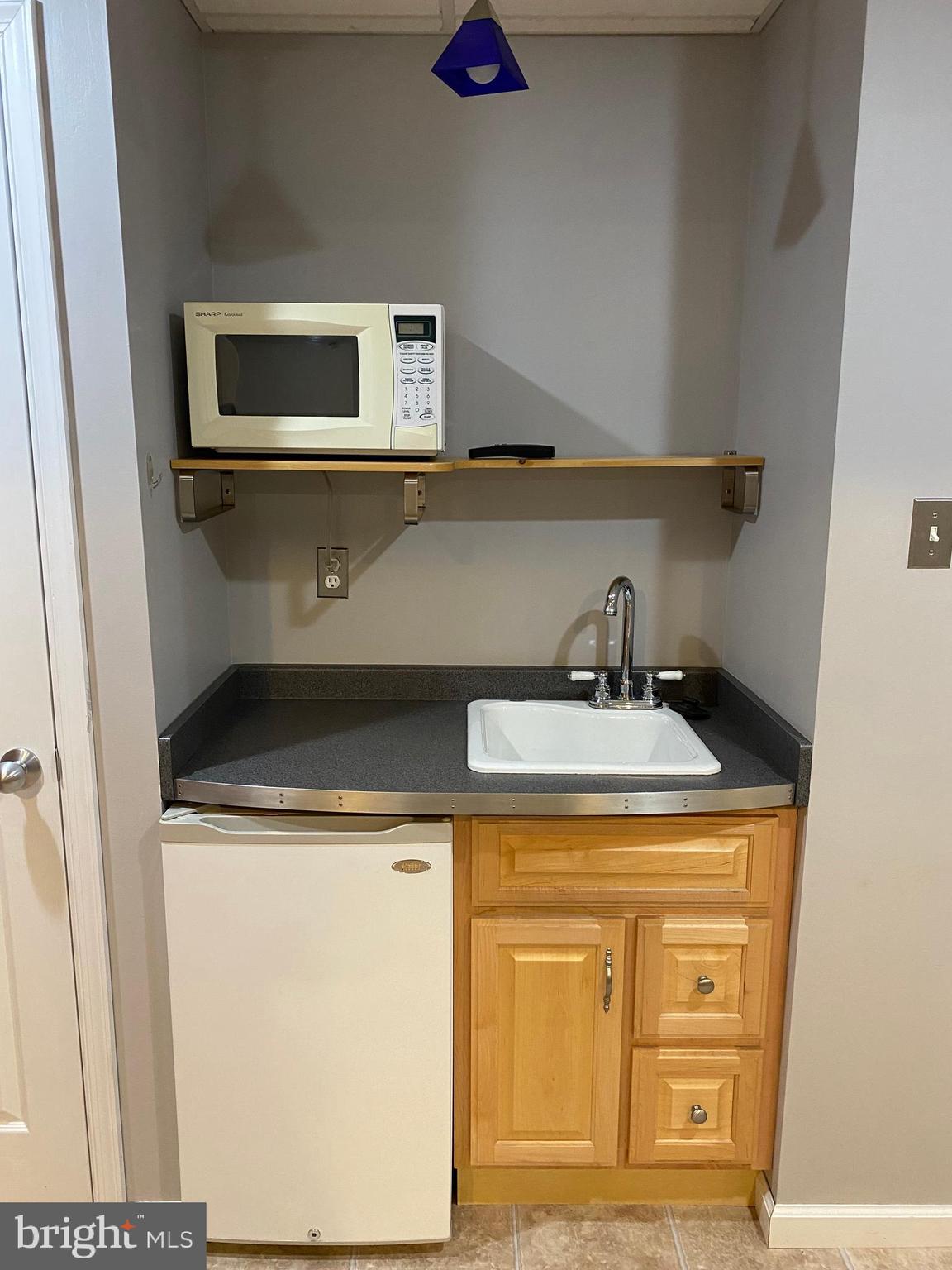 TUSCAWILLA HILLS - Residential Lease