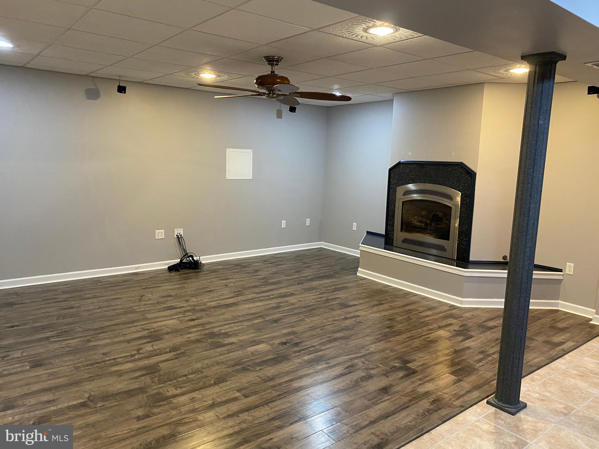 TUSCAWILLA HILLS - Residential Lease