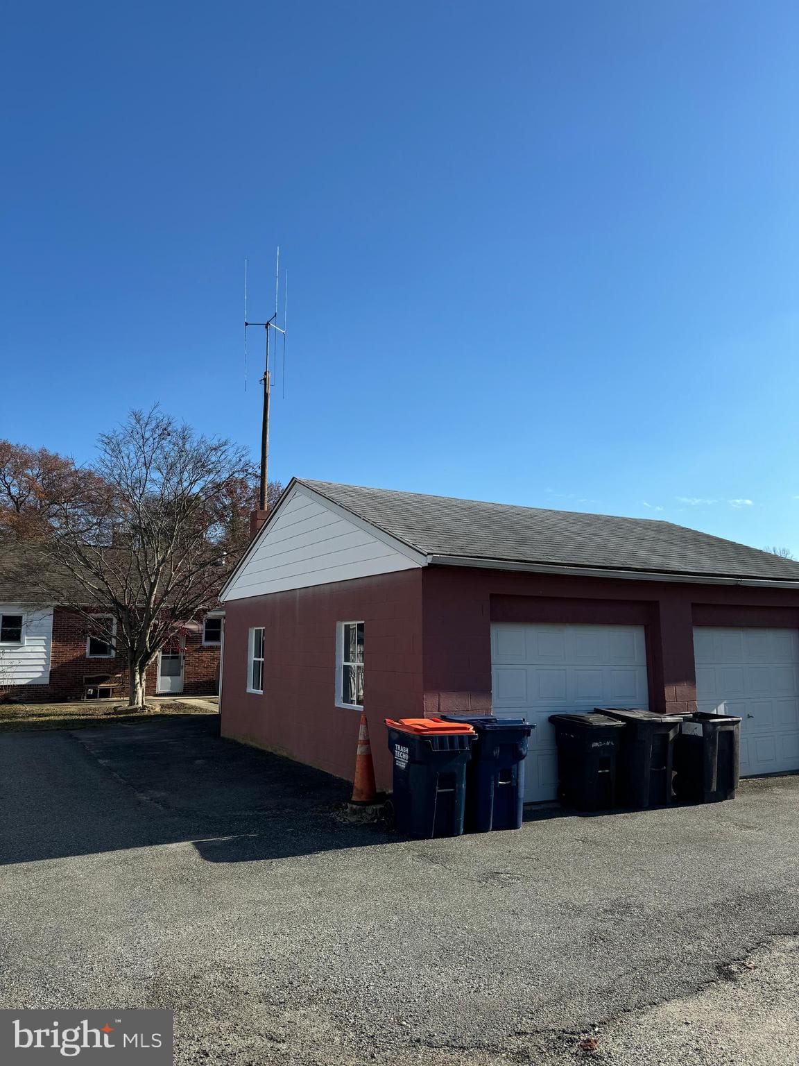 NONAVAILABLE - Residential