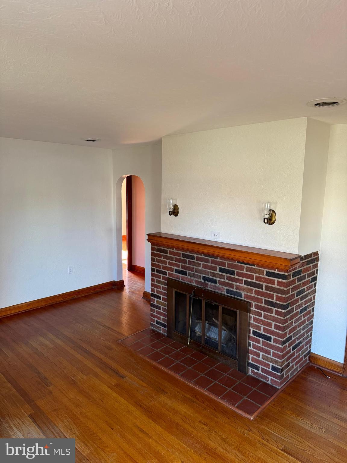 NONAVAILABLE - Residential