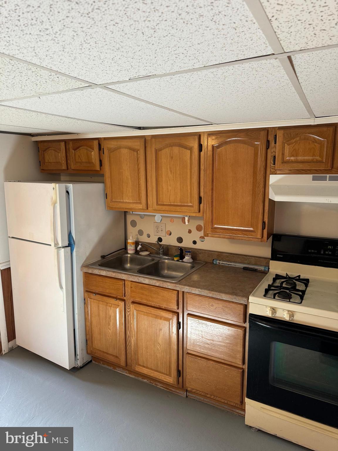 NONAVAILABLE - Residential