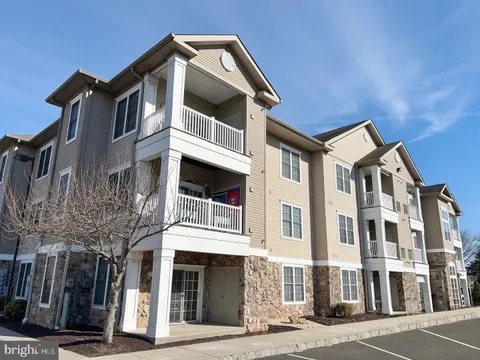MLS: NJCD2092828