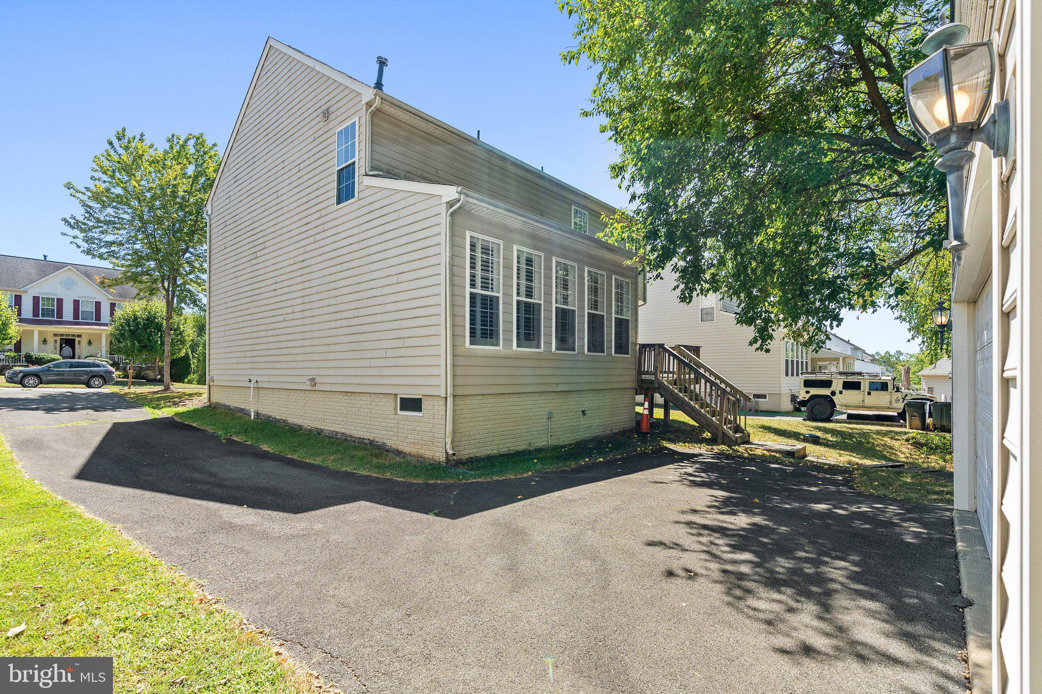 KINGSRIDGE ESTATES - Residential