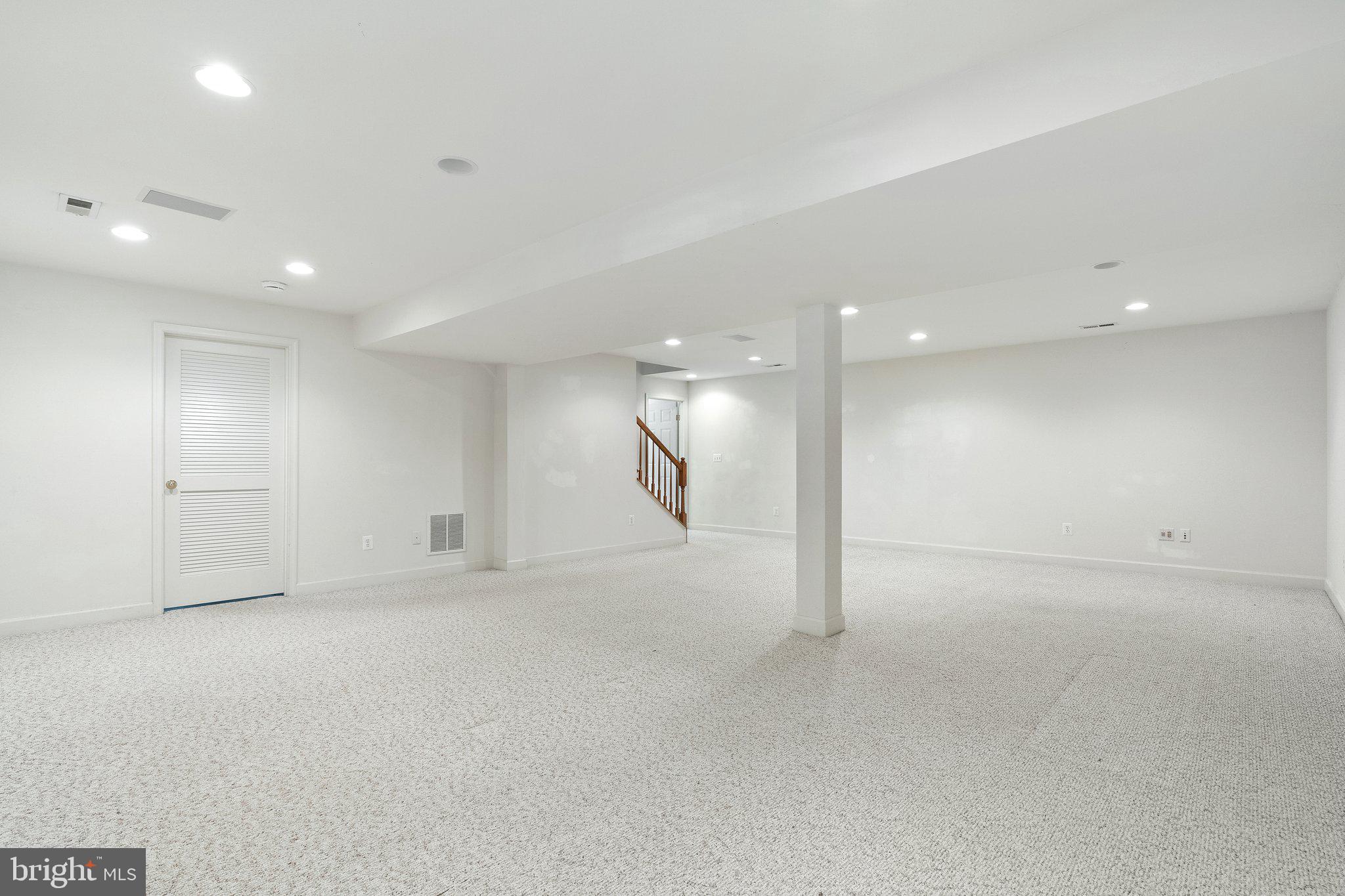 KINGSRIDGE ESTATES - Residential