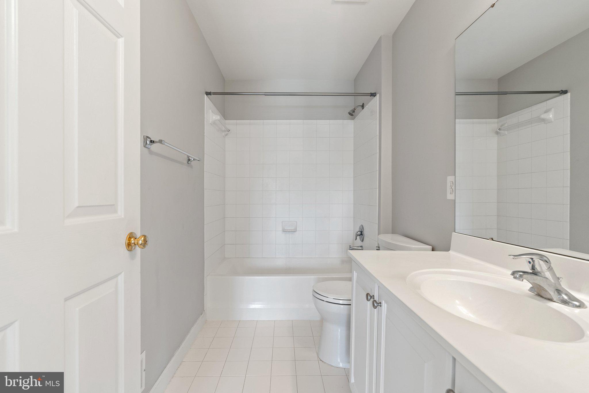 KINGSRIDGE ESTATES - Residential