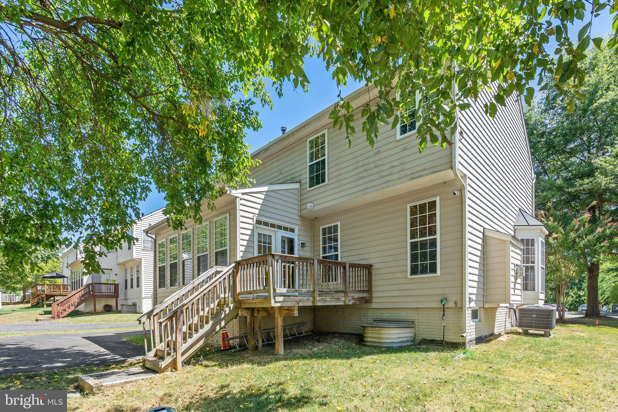 KINGSRIDGE ESTATES - Residential