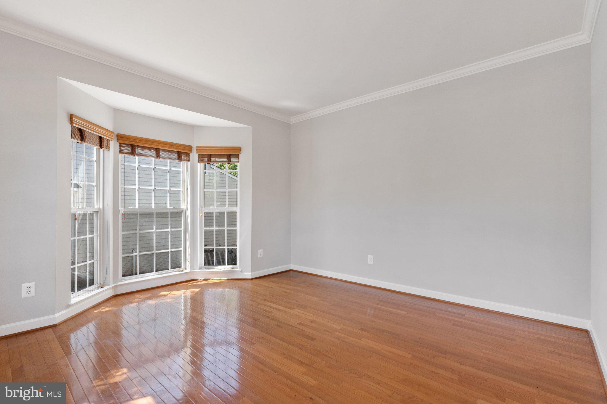 KINGSRIDGE ESTATES - Residential