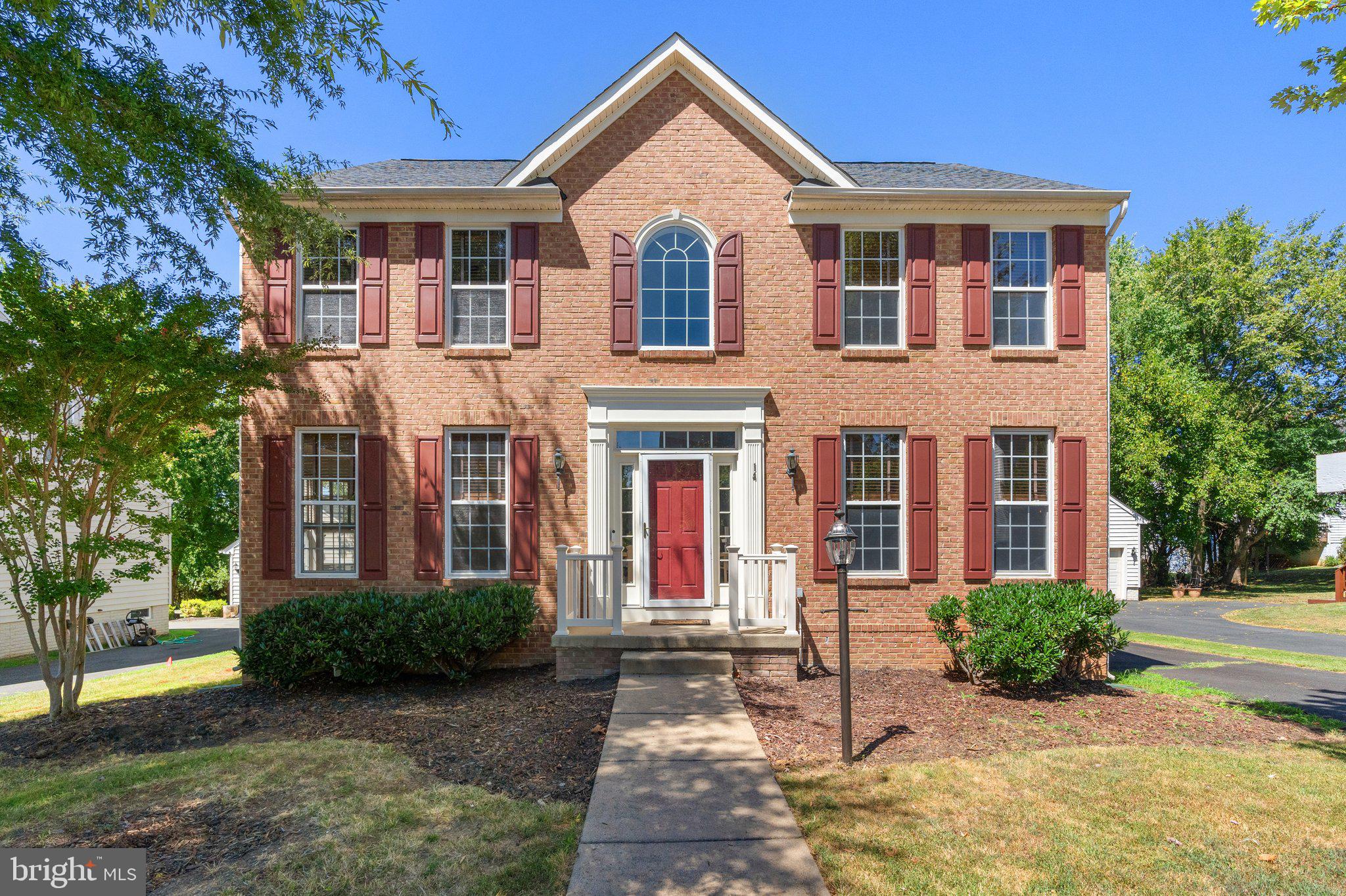 KINGSRIDGE ESTATES - Residential