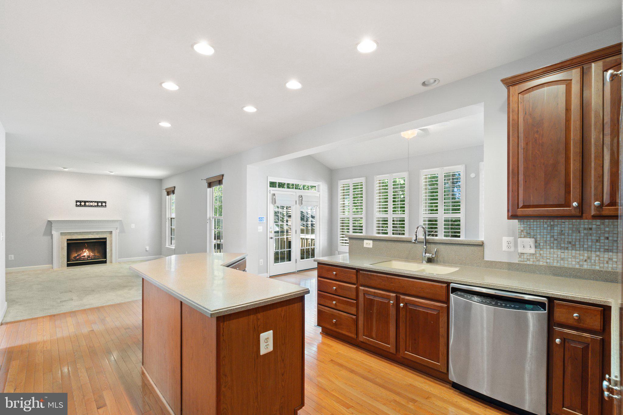 KINGSRIDGE ESTATES - Residential