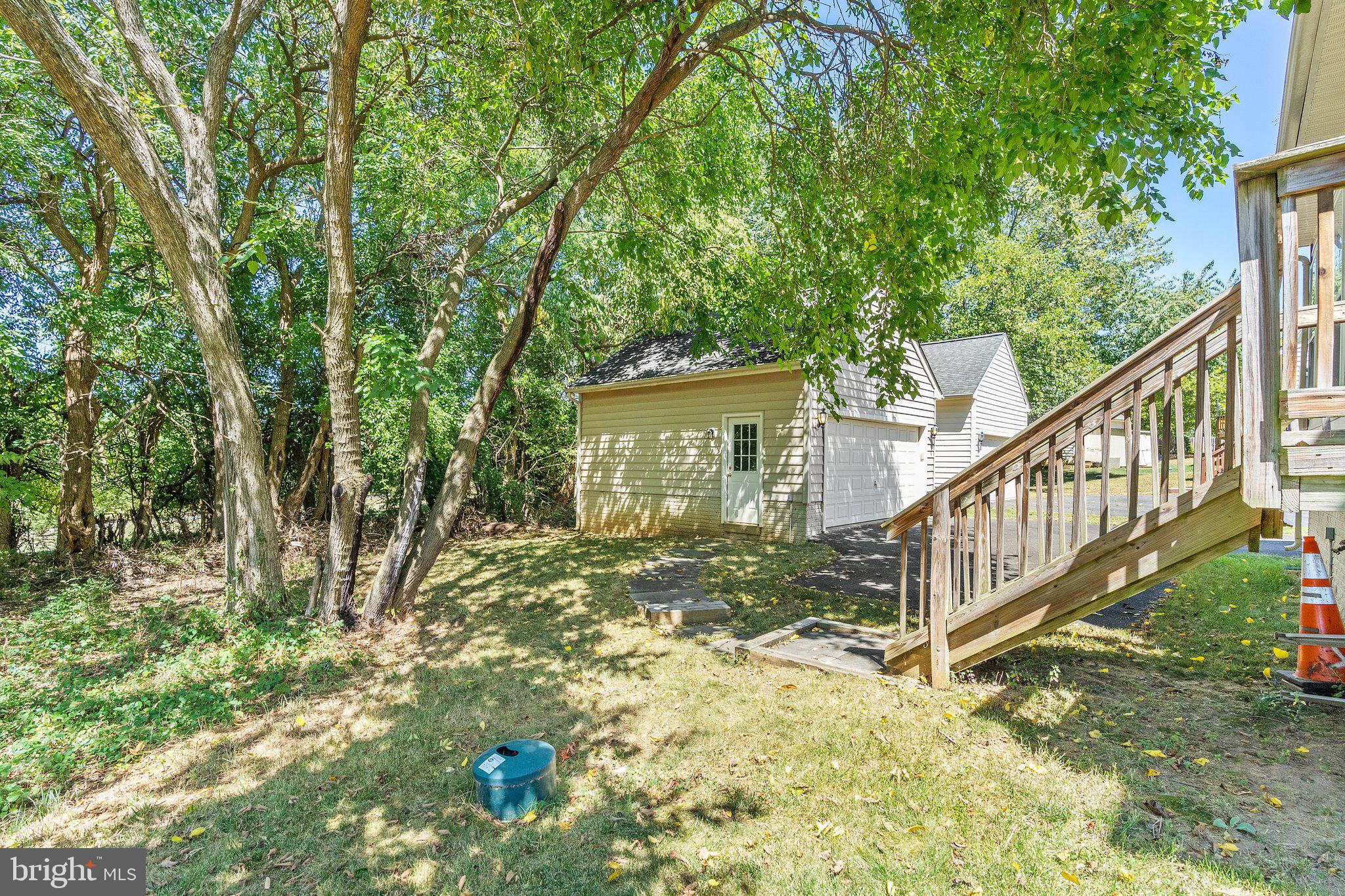 KINGSRIDGE ESTATES - Residential