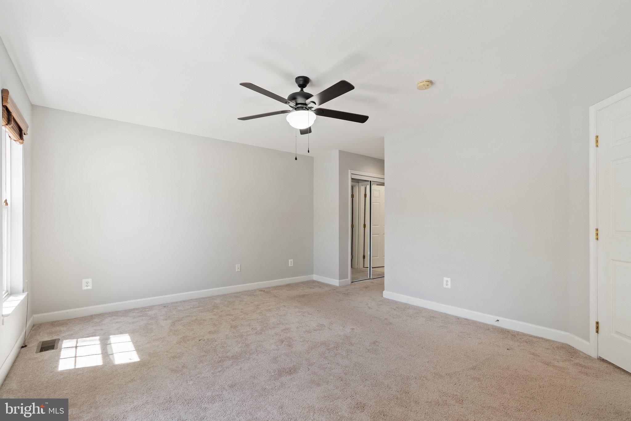 KINGSRIDGE ESTATES - Residential