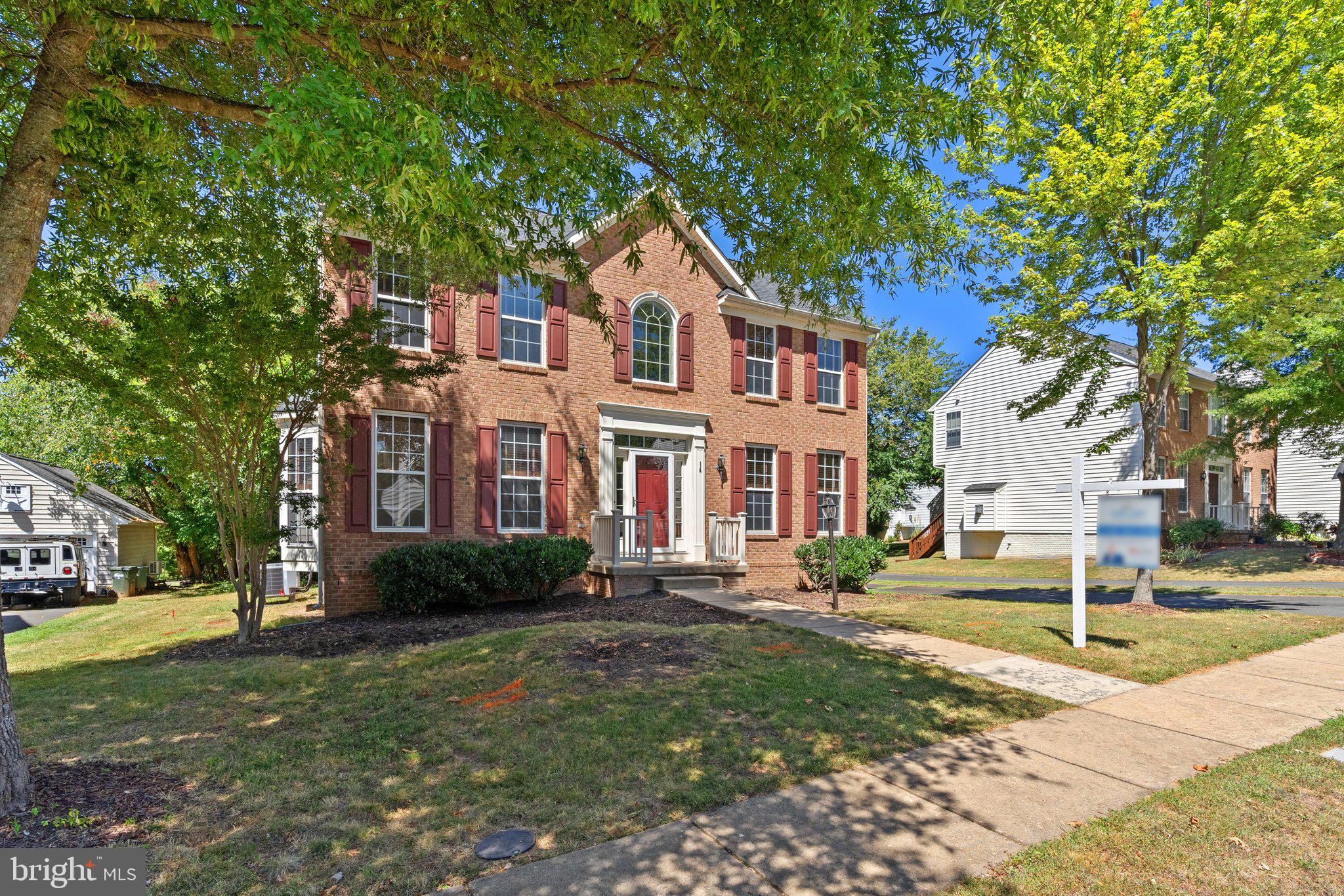 KINGSRIDGE ESTATES - Residential